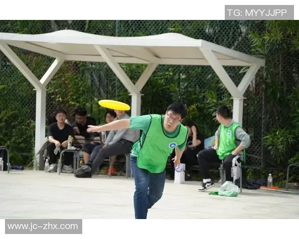 飞盘战术揭秘：上海飞盘队如何运用快攻制胜对手