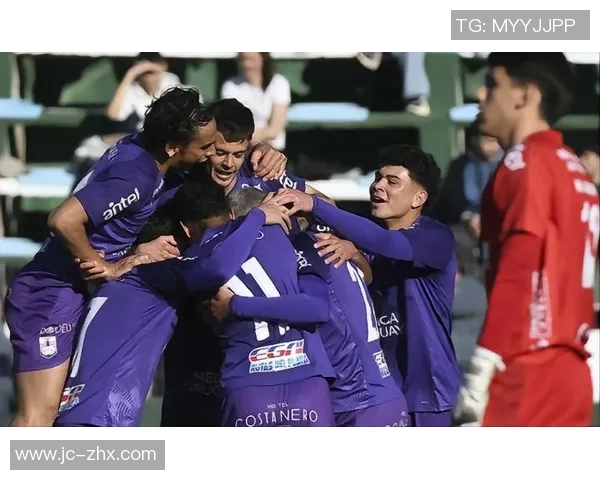 河床与防卫者精彩对决直播全程回顾与精彩瞬间分析