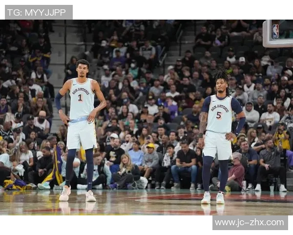 雷霆与马刺揭幕战精彩对决期待新赛季的辉煌篇章 雷霆与马刺揭幕战精彩对决期待新赛季的辉煌篇章