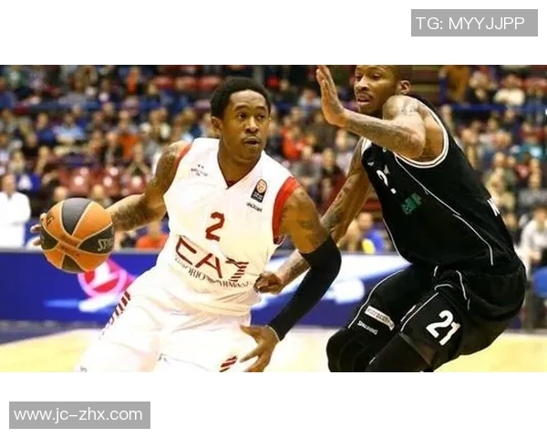 马尚布鲁克斯的篮球生涯与个人魅力探秘：从新星到传奇的成长之路