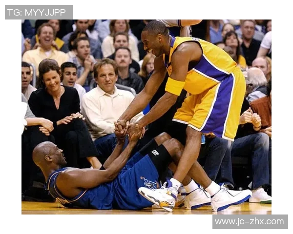 克鲁赛罗与河床激战正酣球迷期待精彩对决与历史交锋 克鲁赛罗与河床激战正酣球迷期待精彩对决与历史交锋