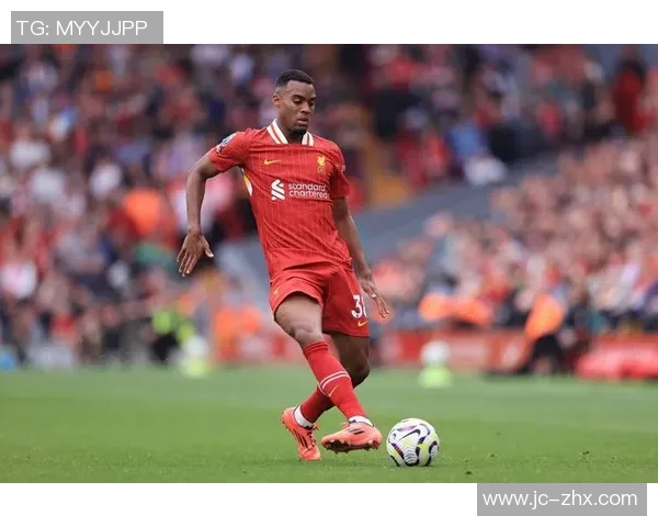 利物浦队与曼城的巅峰对决谁能在英超赛场上笑到最后