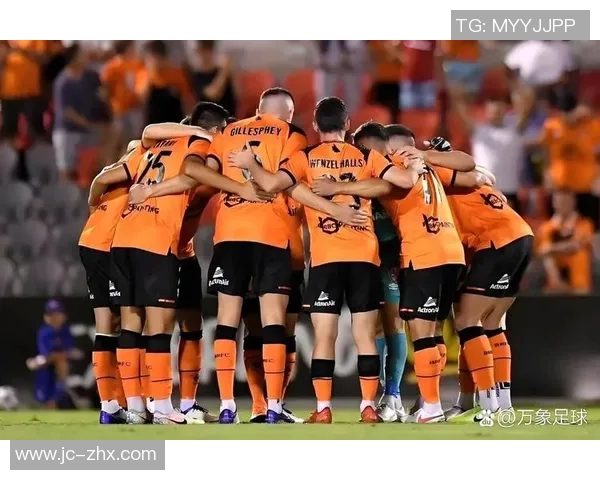 布里斯班狮吼与昆士兰的激烈对决展现足球魅力与团队精神